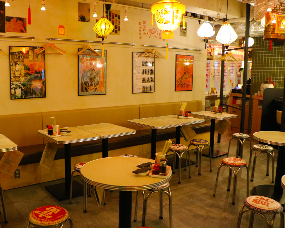 店内席